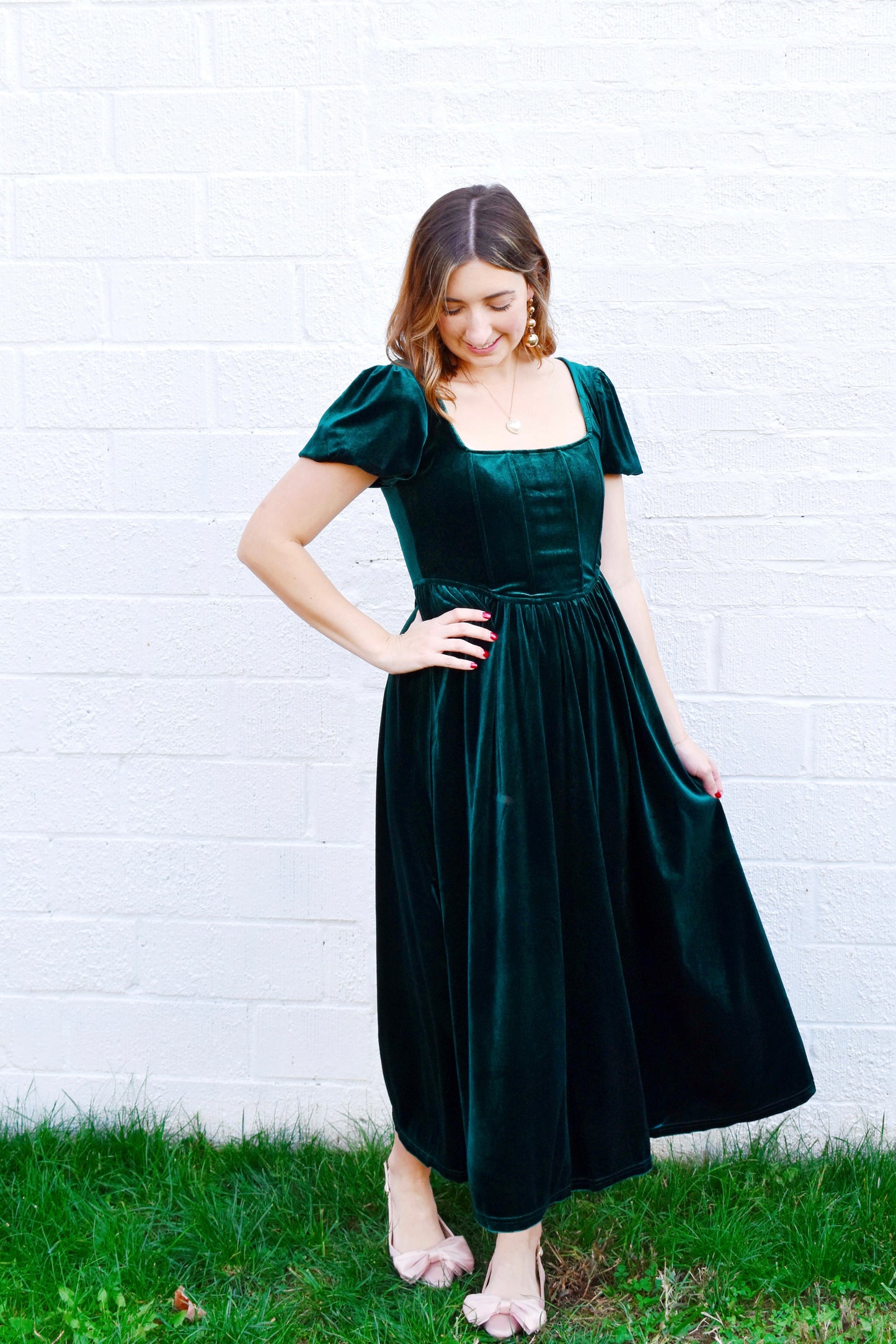 Green Velvet Puff Sleeve Midi Dress