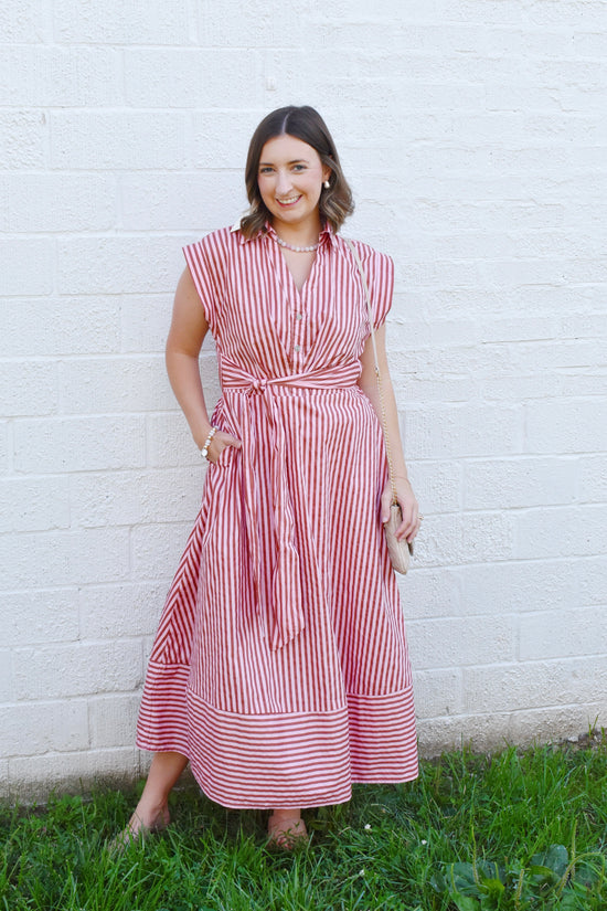 pink and white wrap dress Genevieve Women's Ruffle Wrap Dress Shell Beach Pink XS (SIZE 0/2)