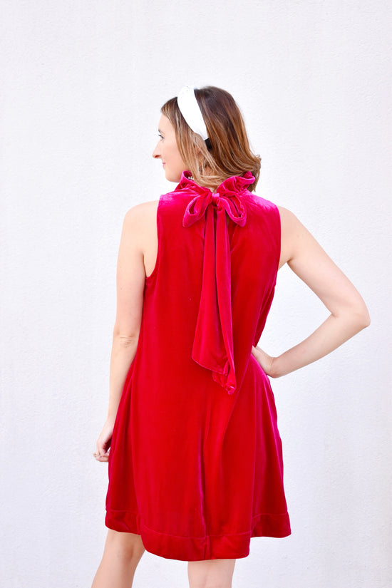 Load image into Gallery viewer, Pink Velvet Bow Dress

