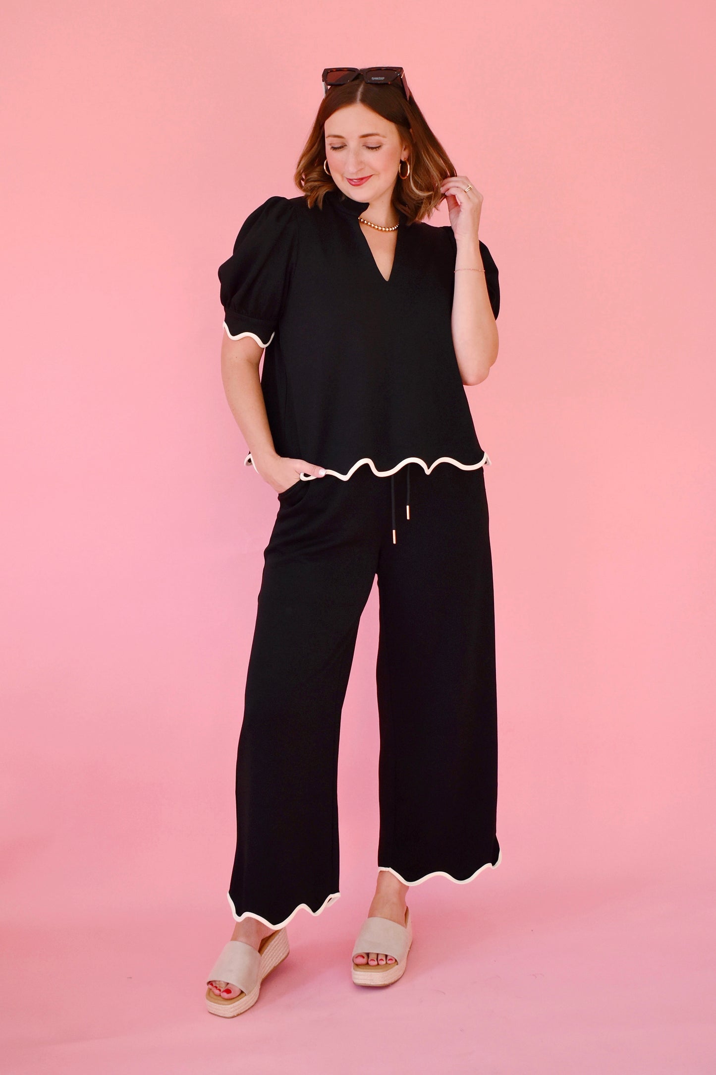 Black Scallop Edge Top