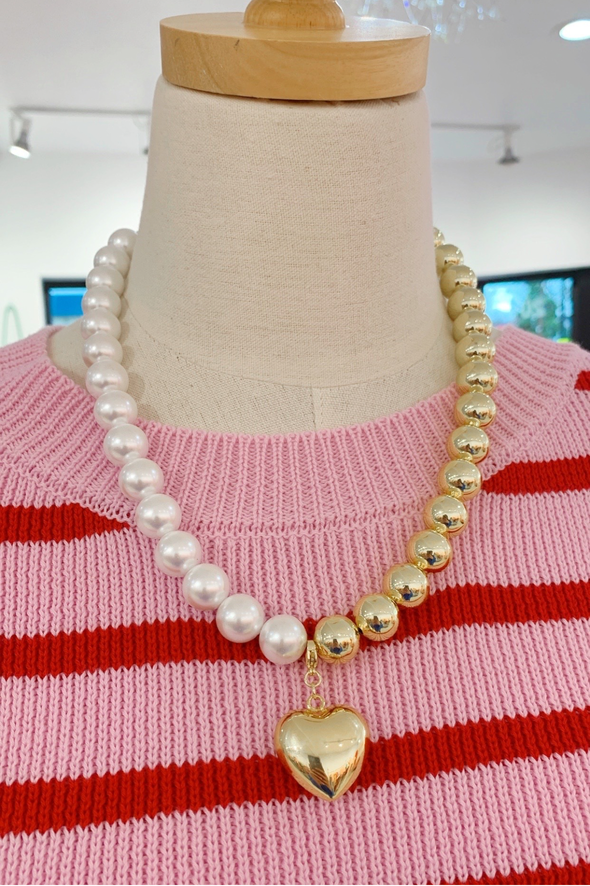 Treasure Jewels Chunky Pearl & Gold Heart Necklace