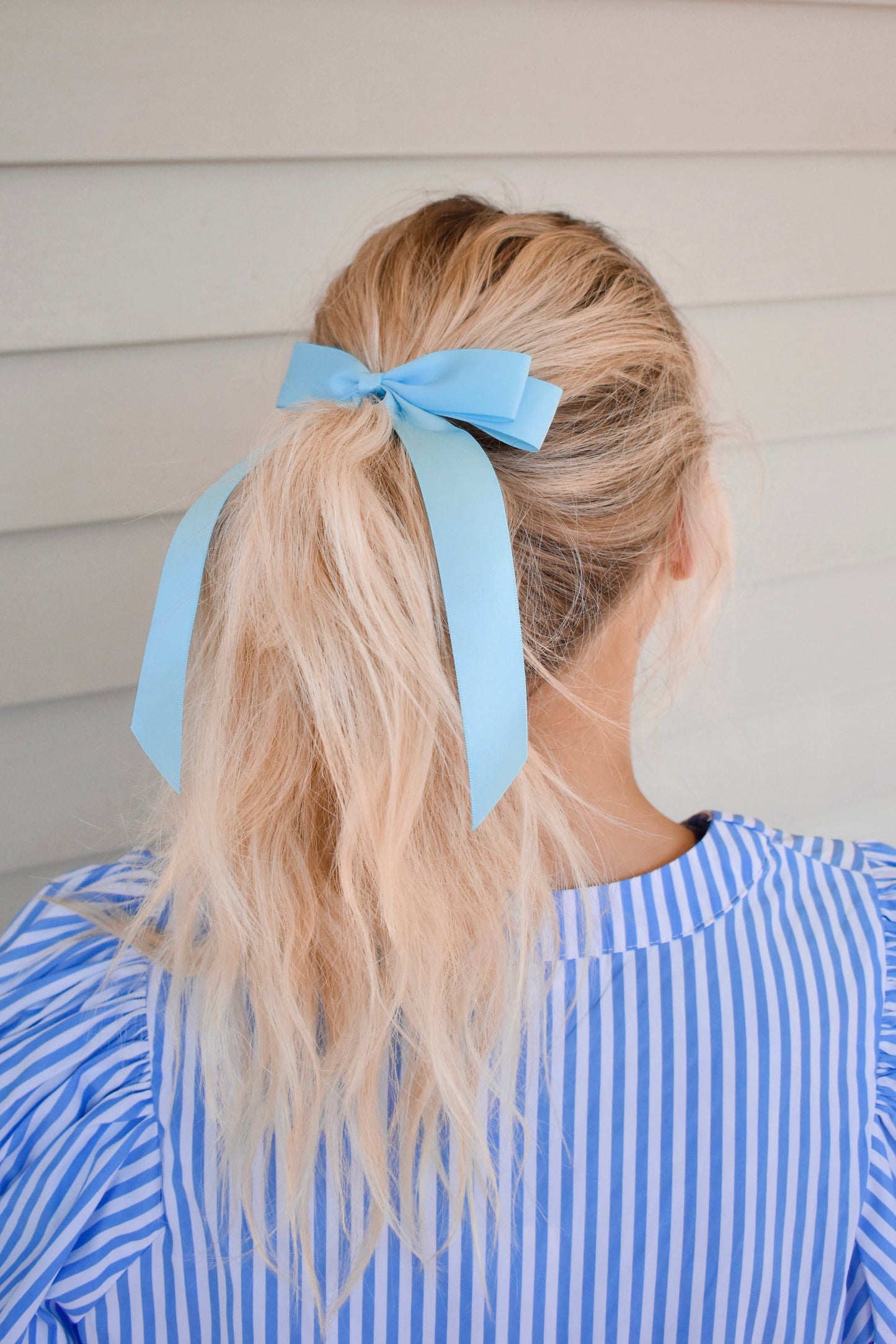 Load image into Gallery viewer, Light Blue Ribbon Bow Hair Clip
