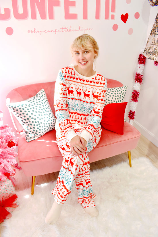 DOORBUSTER Reindeer Pajama Set