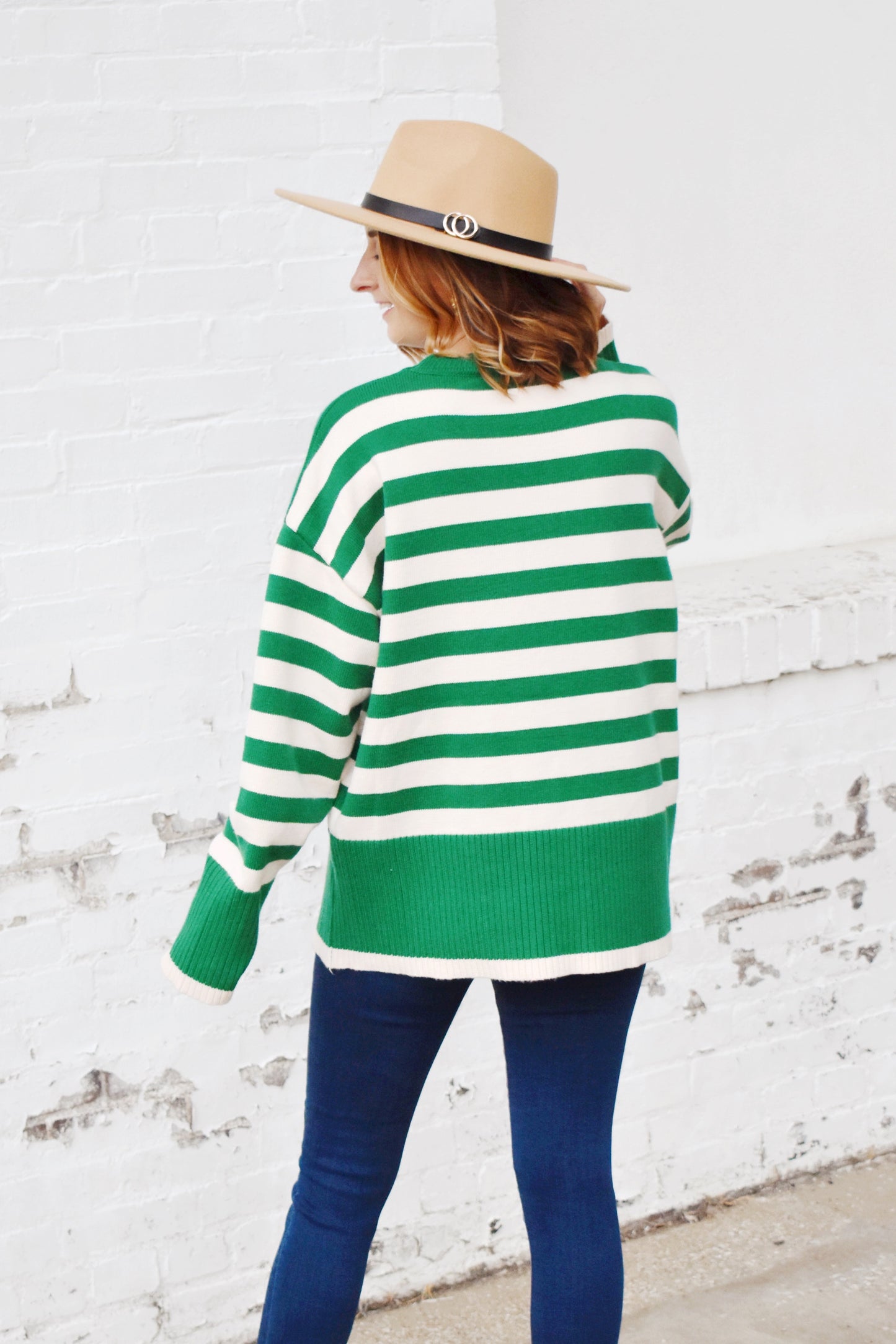 Load image into Gallery viewer, Kelly Green Striped Ribbed Detail Sweater
