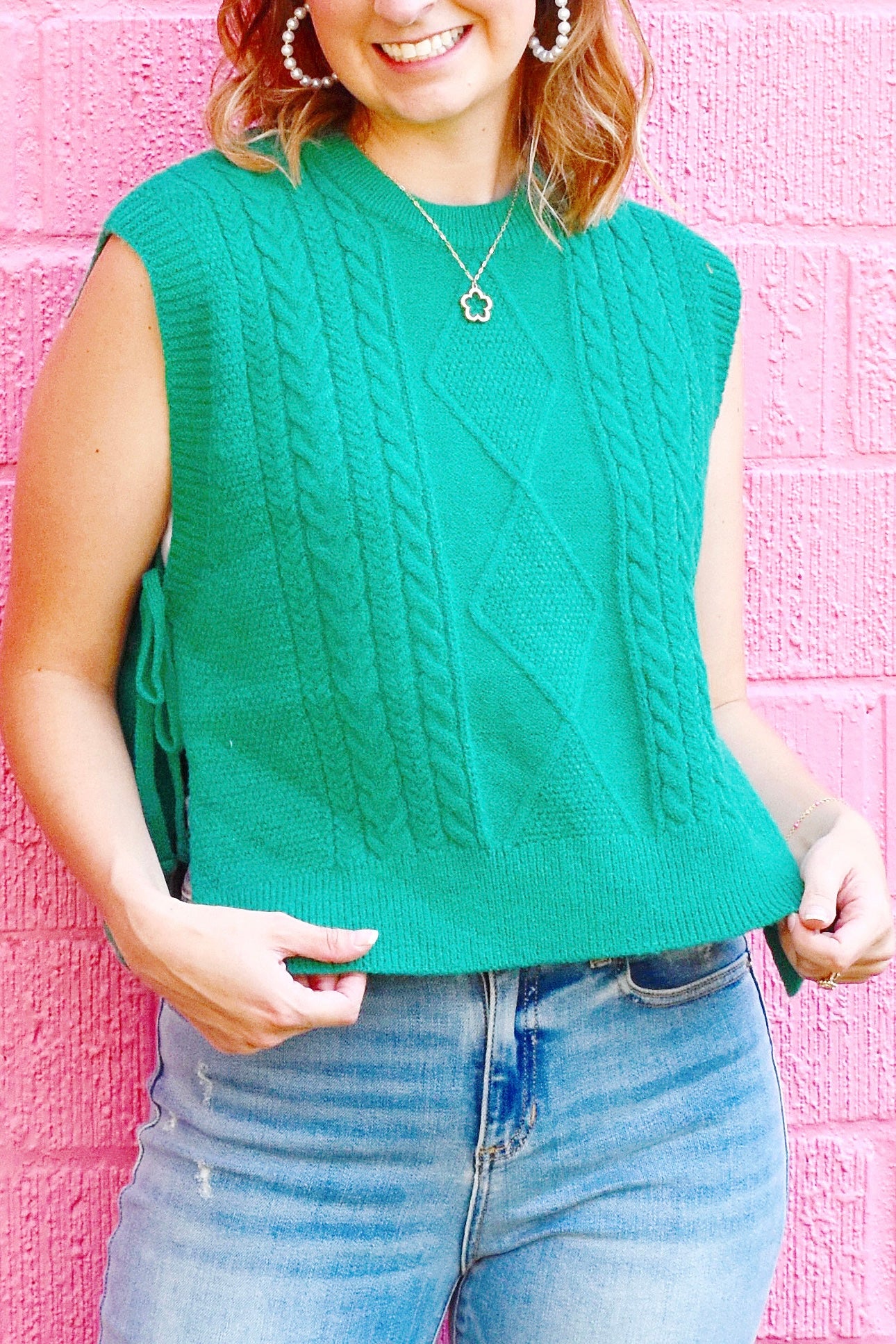 Kelly green sweater vest hotsell