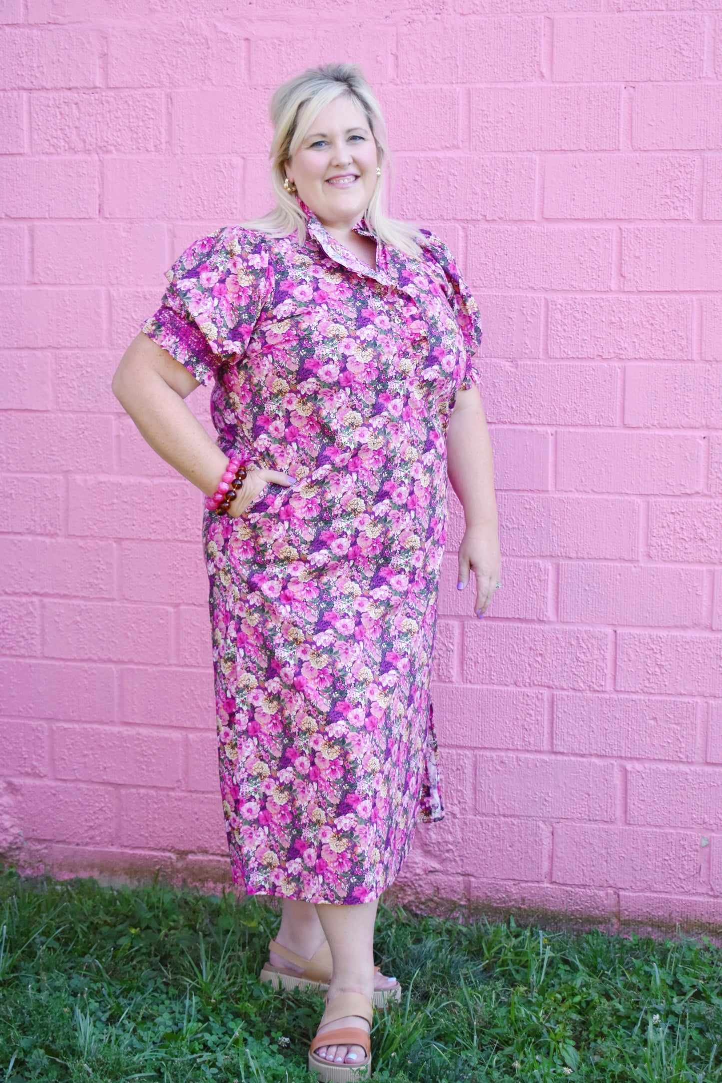 Plus Magenta Floral Ruffle Neck Puff Sleeve Midi Dress