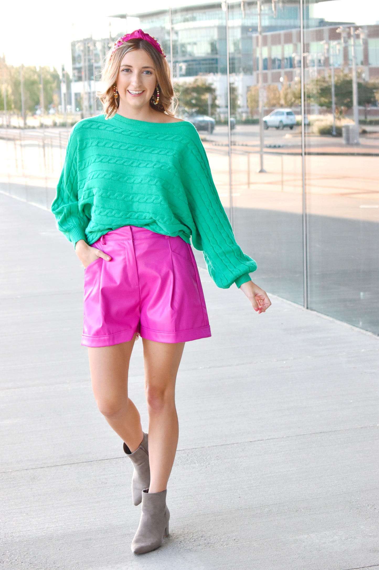 Load image into Gallery viewer, Kelly Green Cable Knit Dolman Sweater
