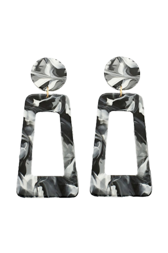 Load image into Gallery viewer, Black &amp;amp; White Swirl Trapezoid Earrings

