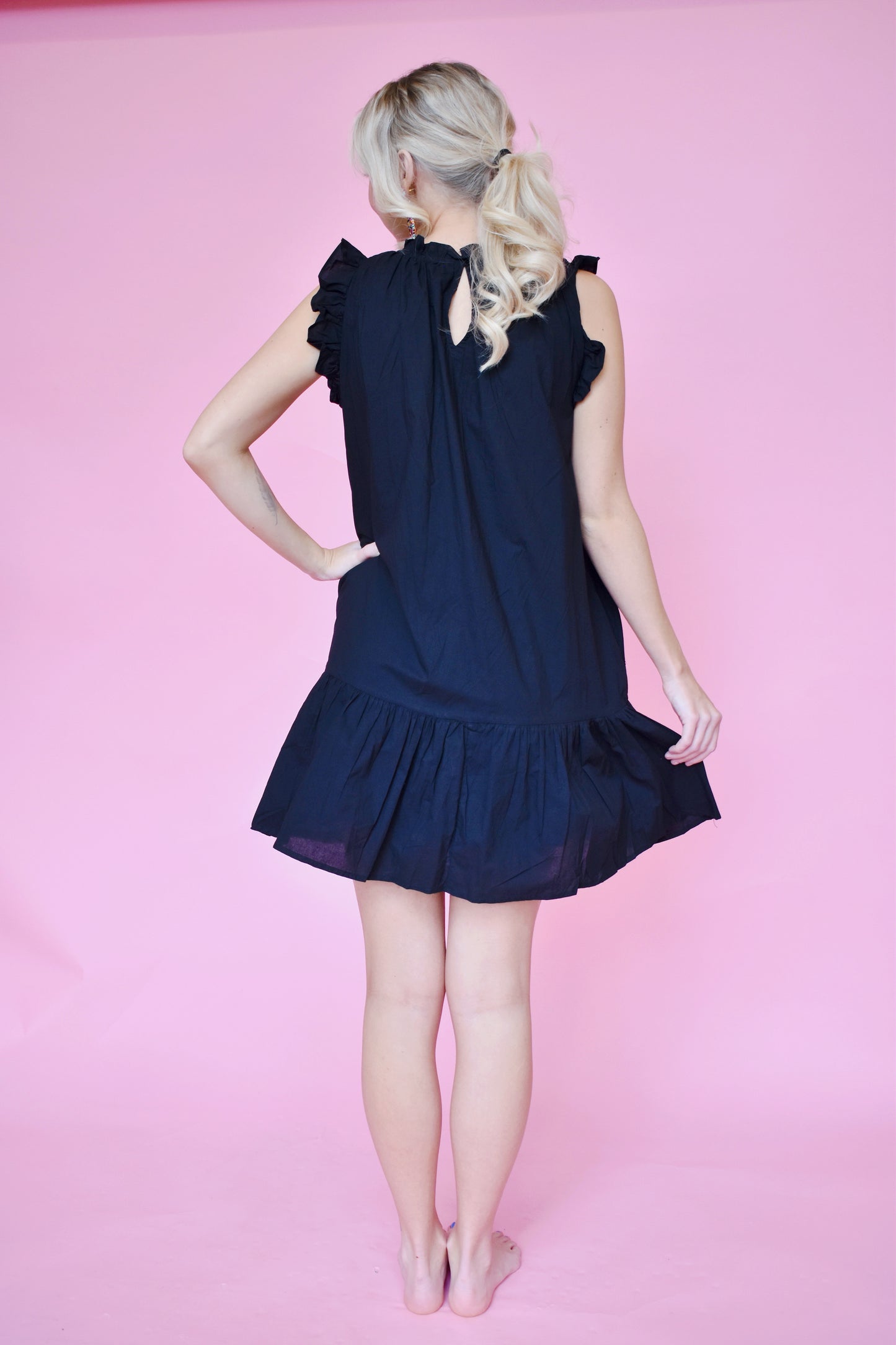 Load image into Gallery viewer, Black Smock Detail Ruffle Dress
