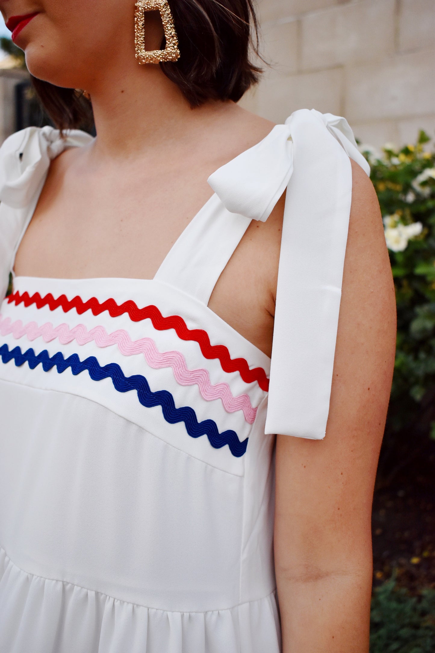 White Ric Rac Tie Shoulder Dress – Confetti Boutique